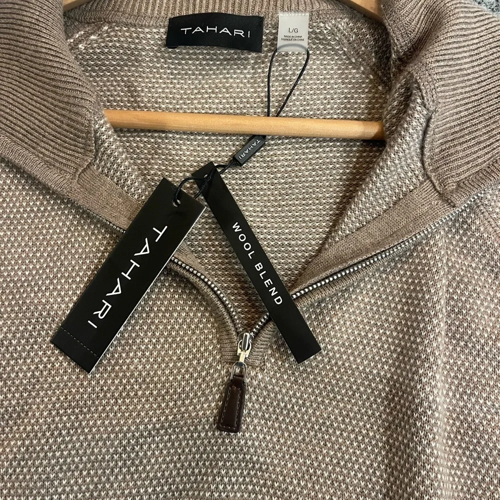 Tahari Men's 1/4 Zip Up Sweater in Light Brown wool Blend - Picture 3 of 5